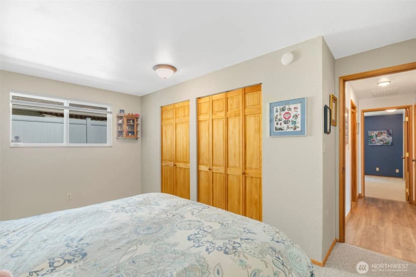 Property photo for 24714 11th Avenue S, Des Moines photo 19