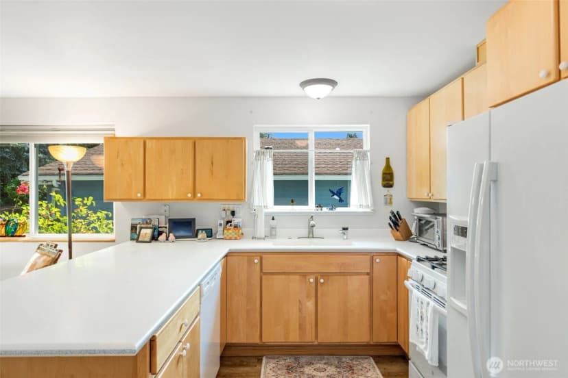 Property photo for 24714 11th Avenue S, Des Moines photo 10