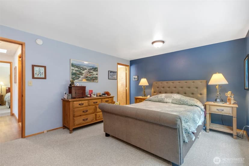 Property photo for 24714 11th Avenue S, Des Moines photo 16