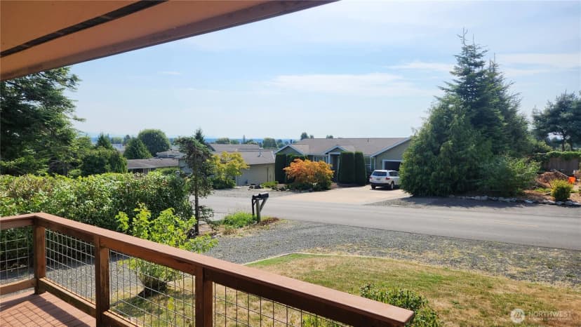 Property photo for 5556 Salish Road, Blaine photo 3