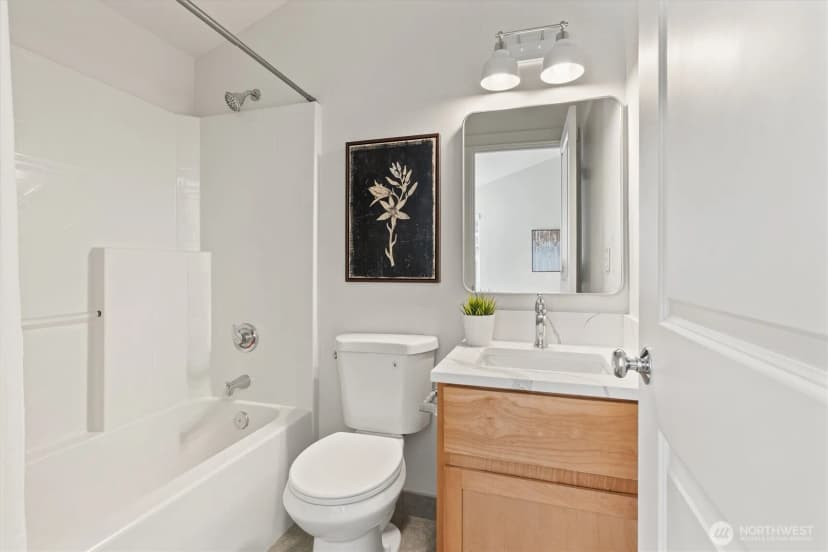 Property photo for 10311 Midvale Avenue N #a, Seattle photo 10