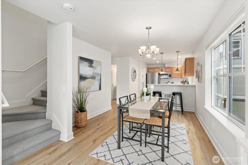 Property photo for 10311 Midvale Avenue N #a, Seattle photo 3