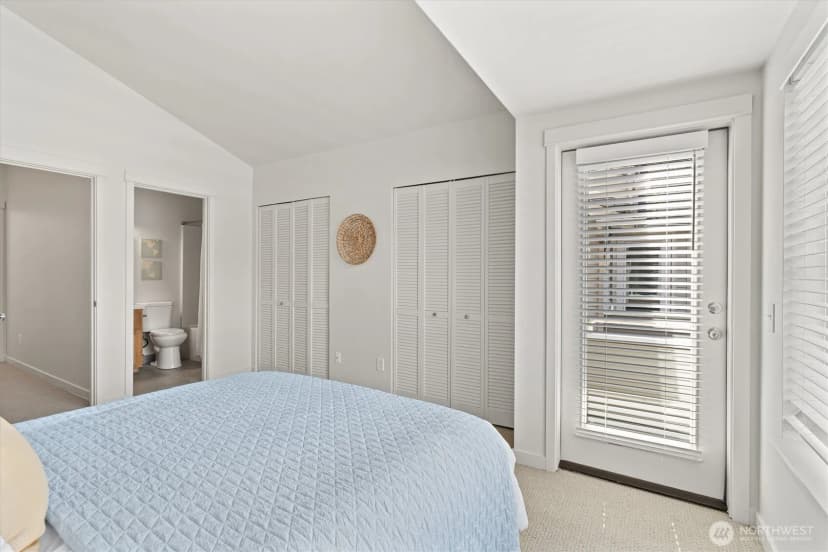 Property photo for 10311 Midvale Avenue N #a, Seattle photo 12