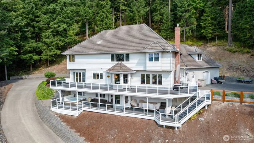 Property photo for 24123 Old Day Creek Road, Sedro Woolley photo 2