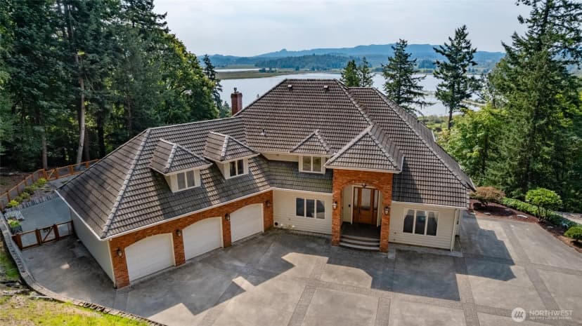 Property photo for 24123 Old Day Creek Road, Sedro Woolley
