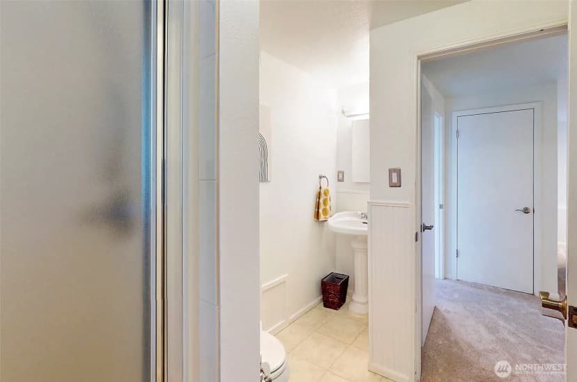 Property photo for 14027 65th Place W, Edmonds photo 21