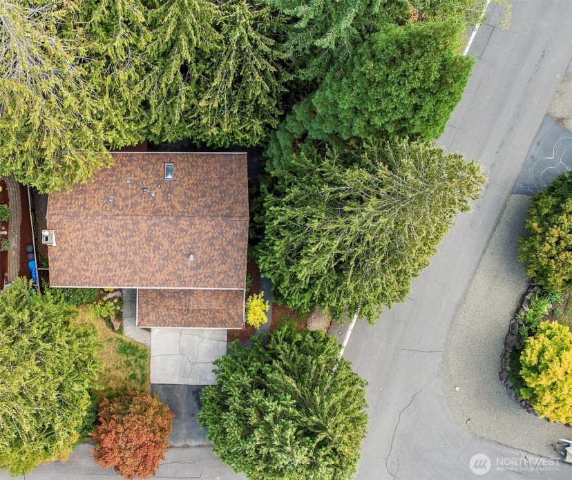 Property photo for 14027 65th Place W, Edmonds photo 29