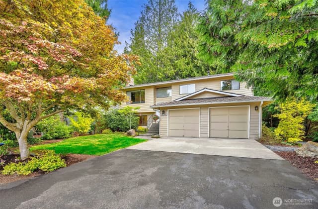 Property photo for 14027 65th Place W, Edmonds photo 2
