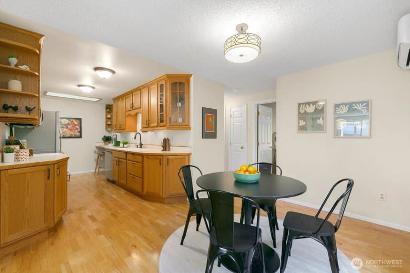 Property photo for 24813 12th Avenue S, Des Moines photo 6