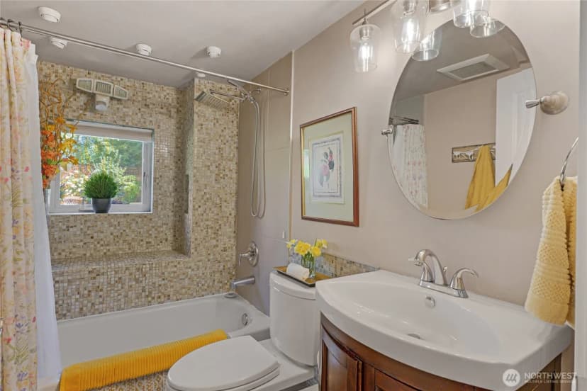 Property photo for 4220 49th Avenue S, Seattle photo 25