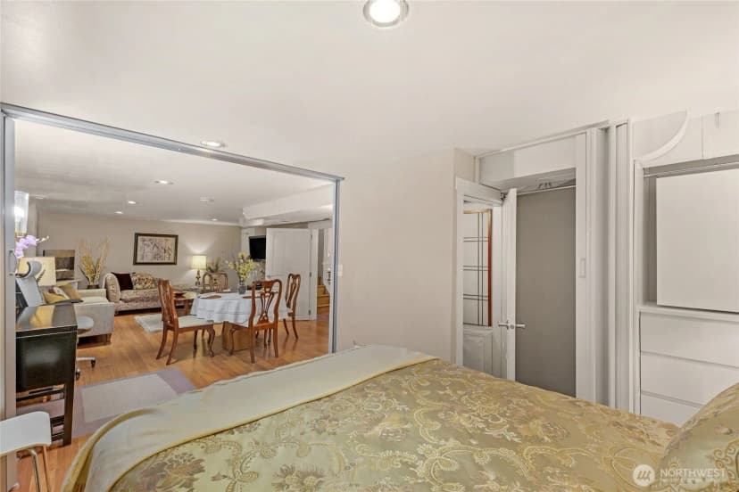 Property photo for 4220 49th Avenue S, Seattle photo 28