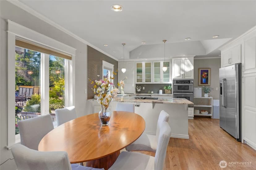 Property photo for 4220 49th Avenue S, Seattle photo 5