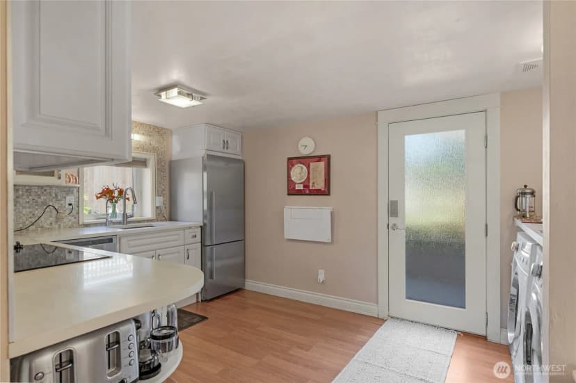 Property photo for 4220 49th Avenue S, Seattle photo 20