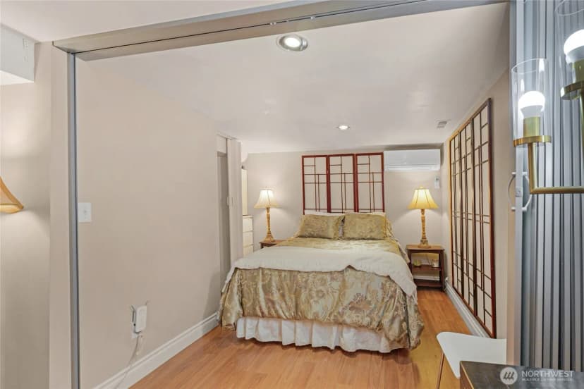 Property photo for 4220 49th Avenue S, Seattle photo 27