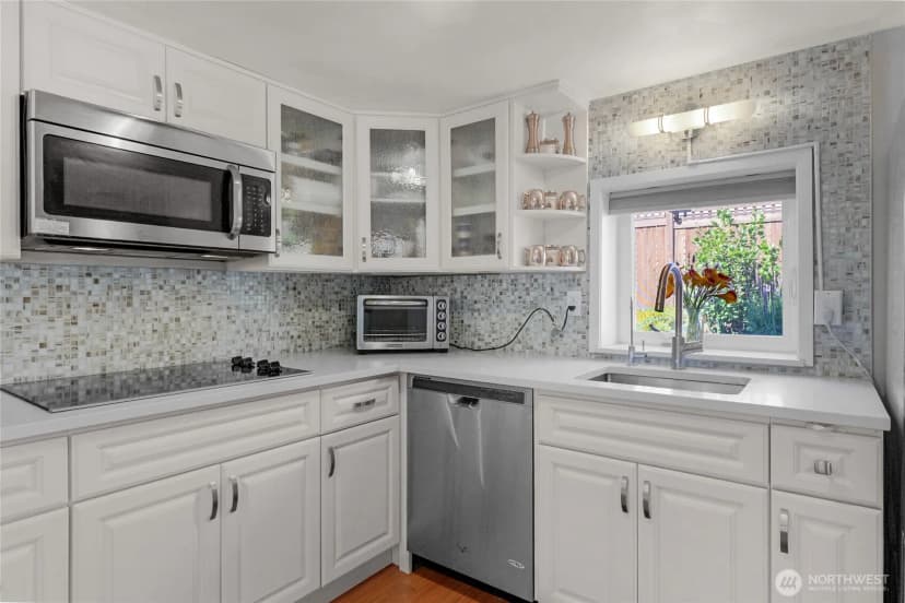 Property photo for 4220 49th Avenue S, Seattle photo 19