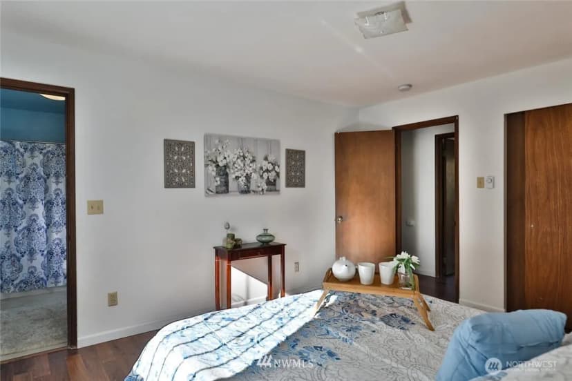 Property photo for 4825 S Graham Street, Seattle photo 16