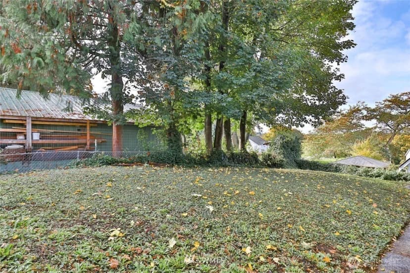 Property photo for 4825 S Graham Street, Seattle photo 36