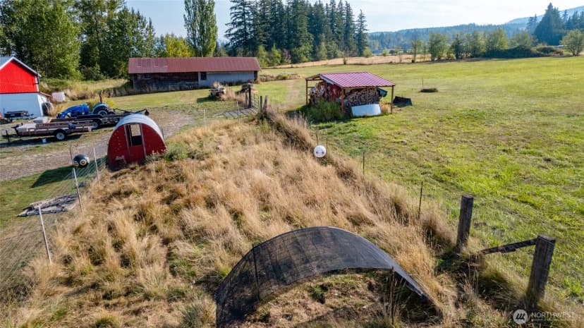 Property photo for 2807 Mt Baker Highway, Bellingham photo 35