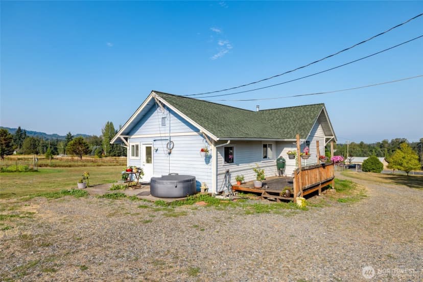 Property photo for 2807 Mt Baker Highway, Bellingham photo 6