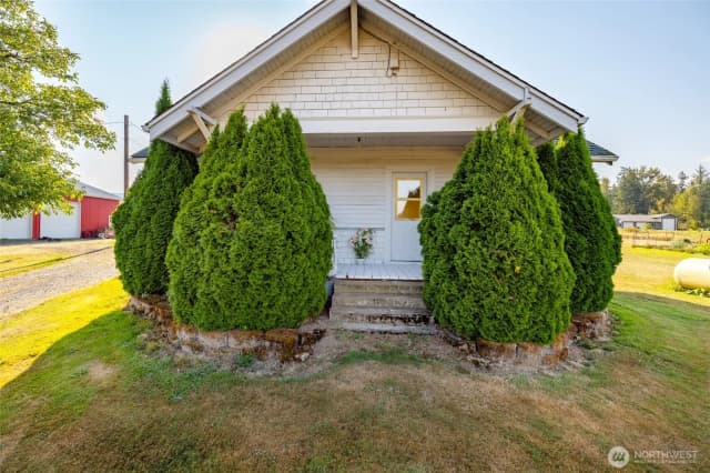 Property photo for 2807 Mt Baker Highway, Bellingham photo 5