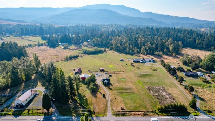 Property photo for 2807 Mt Baker Highway, Bellingham photo 36