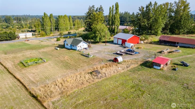 Property photo for 2807 Mt Baker Highway, Bellingham photo 3