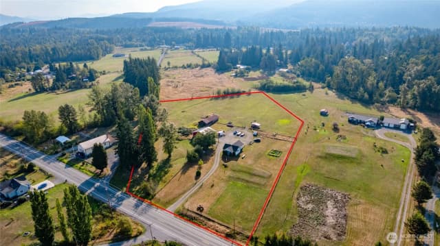 Property photo for 2807 Mt Baker Highway, Bellingham photo 4