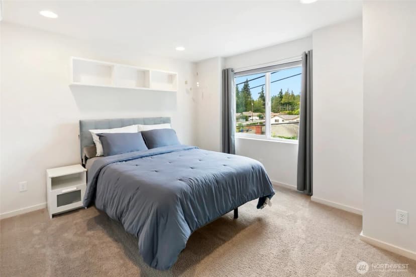 Property photo for 5118 164th Street Sw #b2, Edmonds photo 18