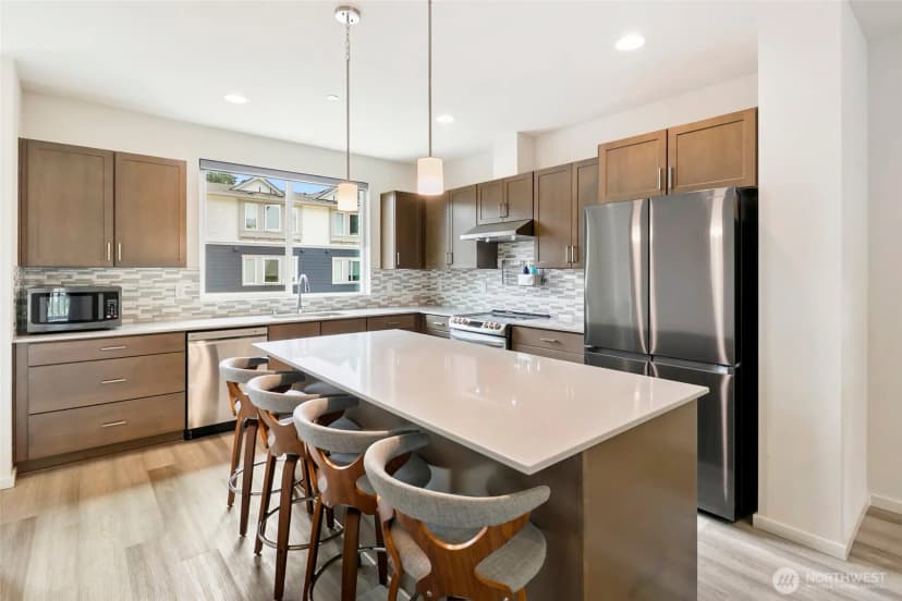 Property photo for 5118 164th Street Sw #b2, Edmonds photo 11
