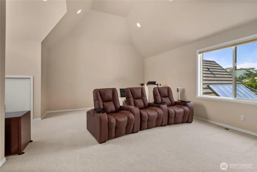 Property photo for 6410 84th Avenue Ct W, University Place photo 29