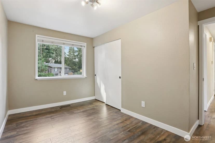 Property photo for 9726 Ne 128th Street, Kirkland photo 18