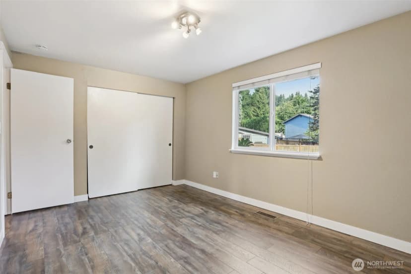 Property photo for 9726 Ne 128th Street, Kirkland photo 14