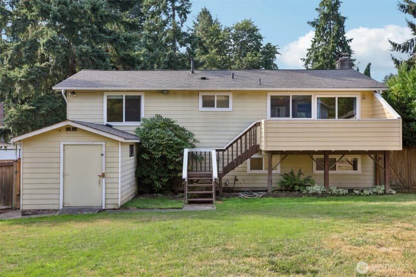 Property photo for 9726 Ne 128th Street, Kirkland photo 28
