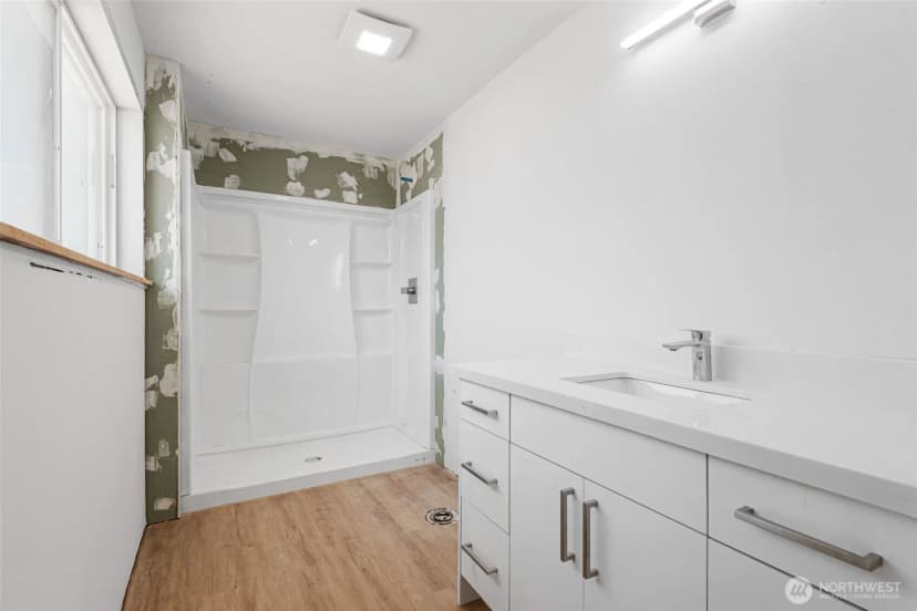 Property photo for 10420 59th Avenue S, Seattle photo 14