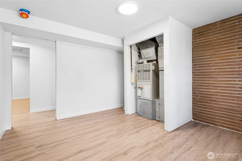 Property photo for 10420 59th Avenue S, Seattle photo 27