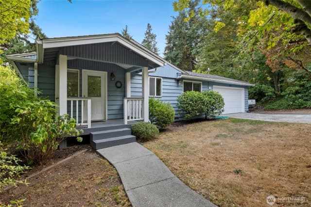 Property photo for 9526 234th Street Sw, Edmonds photo 2