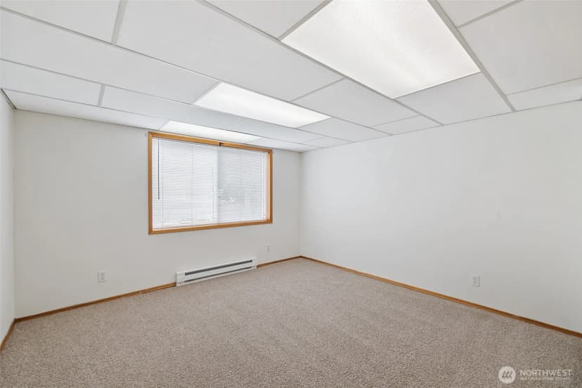 Property photo for 9526 234th Street Sw, Edmonds photo 14