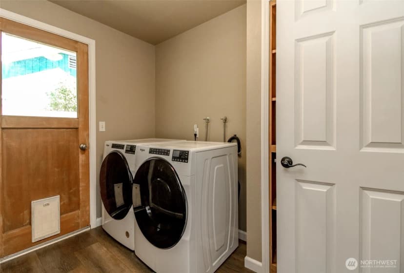 Property photo for 10009 120th Street Sw, Lakewood photo 28