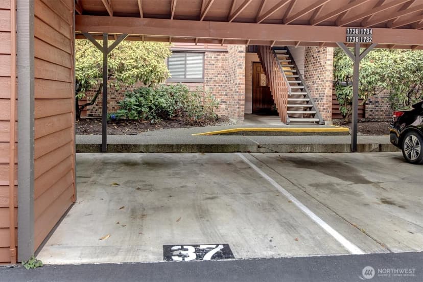 Property photo for 1732 157th Avenue Ne #b104, Bellevue photo 12