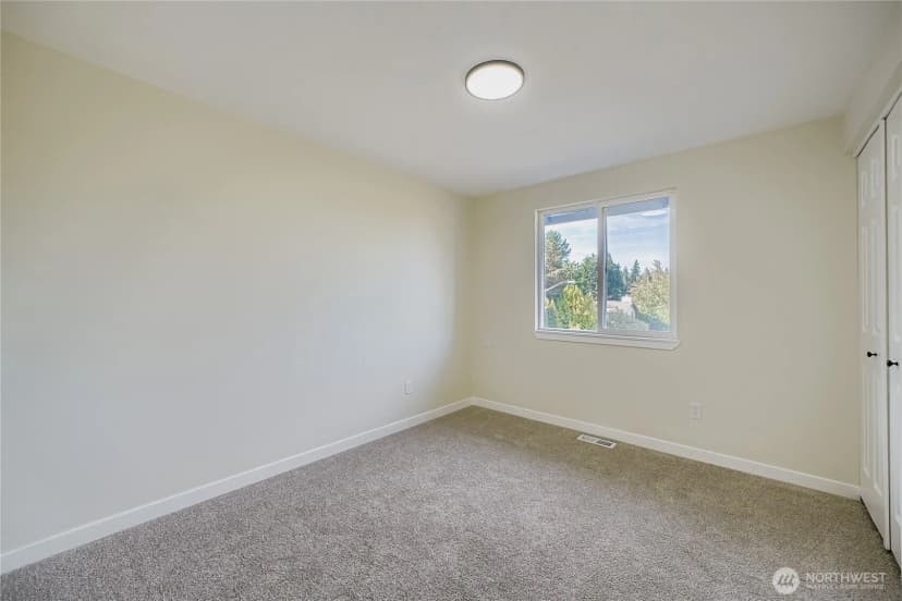 Property photo for 4301 S 263rd Street, Kent photo 17