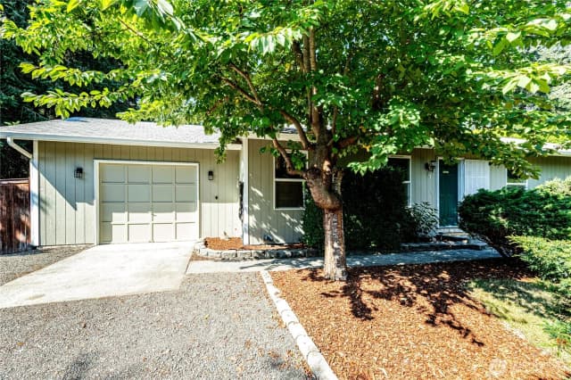 Property photo for 131 Sierra Drive, Sequim photo 2