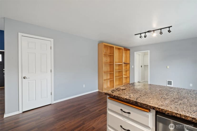 Property photo for 118 Adams Drive, Kelso photo 17
