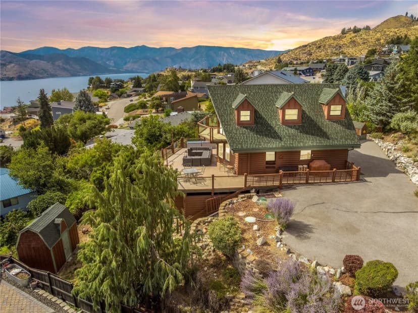 Property photo for 114 Stormy Mountain Wy, Chelan
