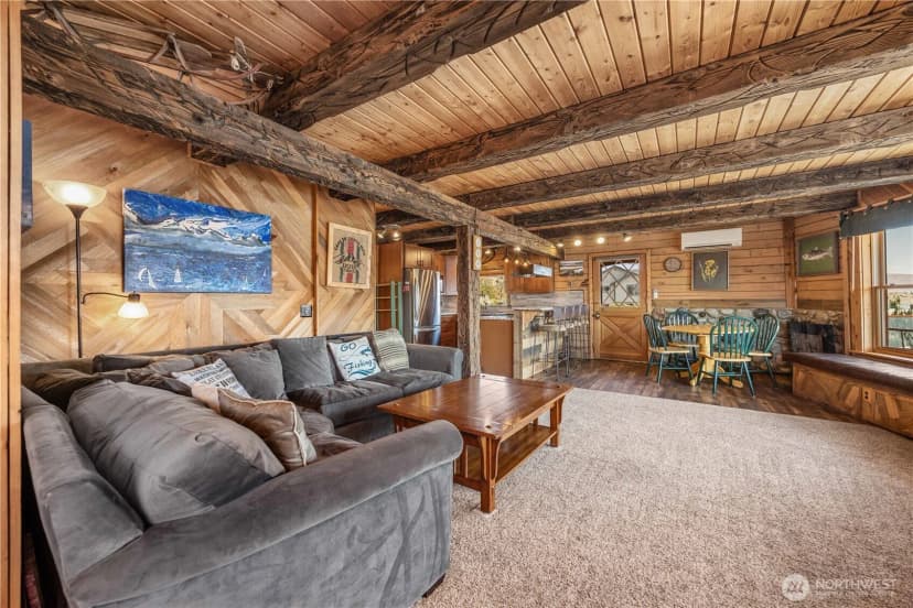 Property photo for 114 Stormy Mountain Wy, Chelan photo 17