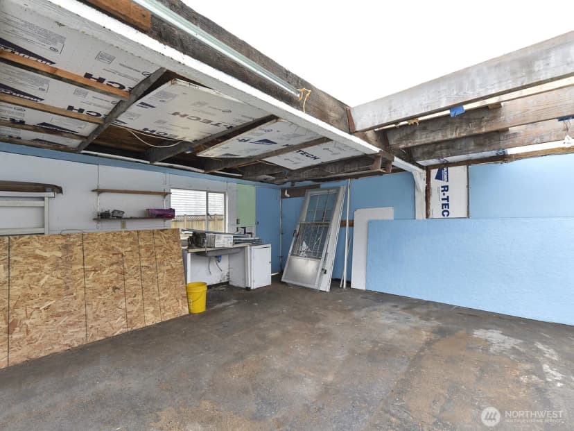 Property photo for 13417 1st Avenue Sw, Burien photo 19