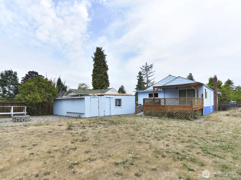 Property photo for 13417 1st Avenue Sw, Burien photo 24