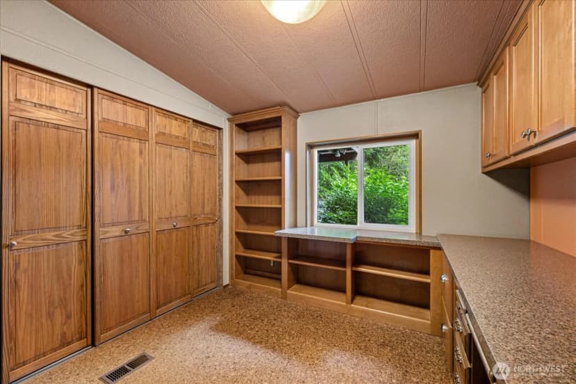 Property photo for 16229 Ne Woodinville Duvall Road, Woodinville photo 37