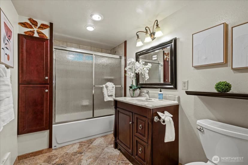 Property photo for 16229 Ne Woodinville Duvall Road, Woodinville photo 24