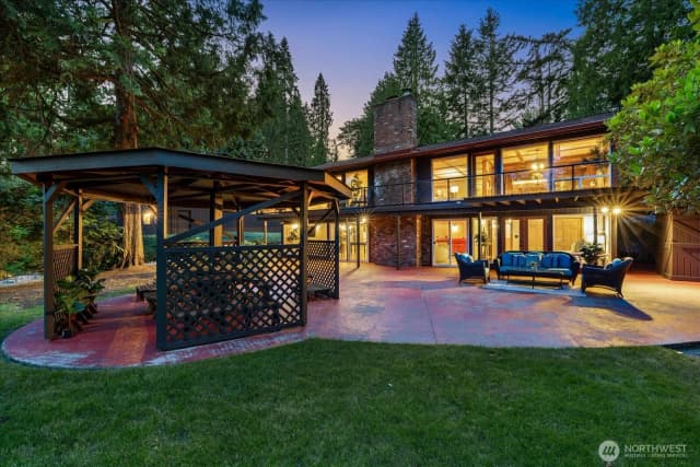 Property photo for 16229 Ne Woodinville Duvall Road, Woodinville photo 4