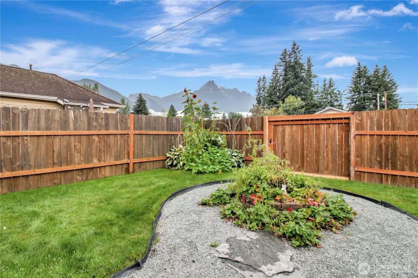 Property photo for 915 Givens Avenue, Darrington photo 26